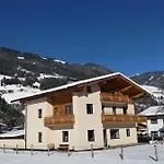 Apartmán Almsuite Fritz *