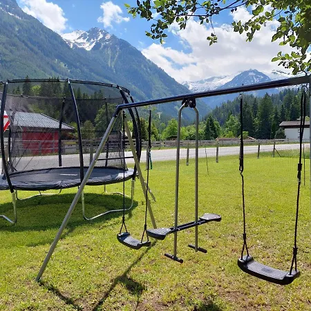 Almsuite Fritz Apartmán *