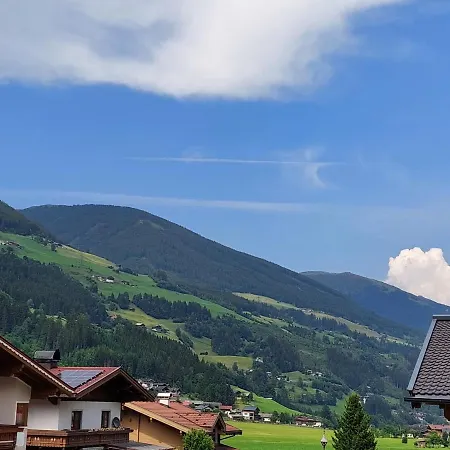 Almsuite Fritz Apartmán Wald im Pinzgau